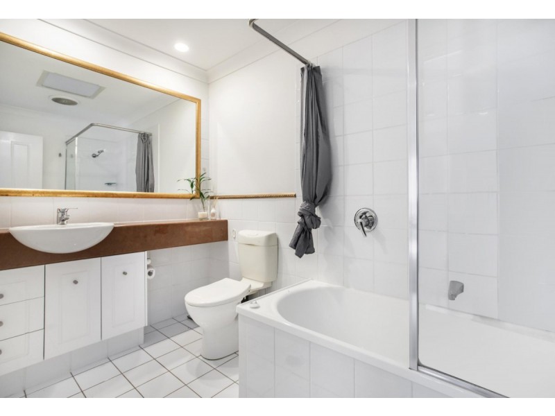 2301/22-34 Glenside Drive, Robina QLD 4226