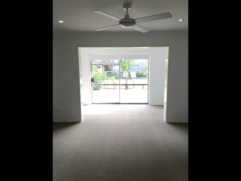 15 Key West, Broadbeach Waters QLD 4218