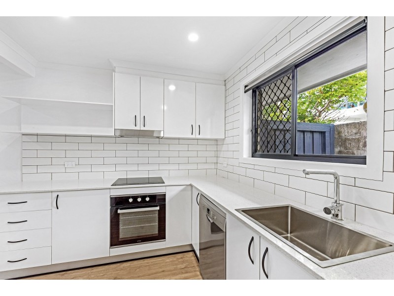 1/2308 Gold Coast Highway, Mermaid Beach QLD 4218