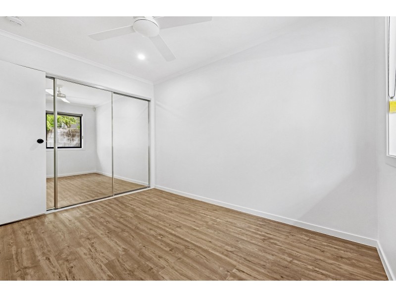 1/2308 Gold Coast Highway, Mermaid Beach QLD 4218