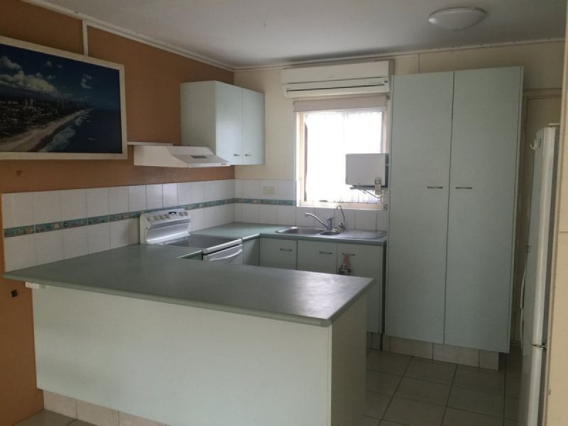 5/16 Elizabeth Avenue, Broadbeach QLD 4218