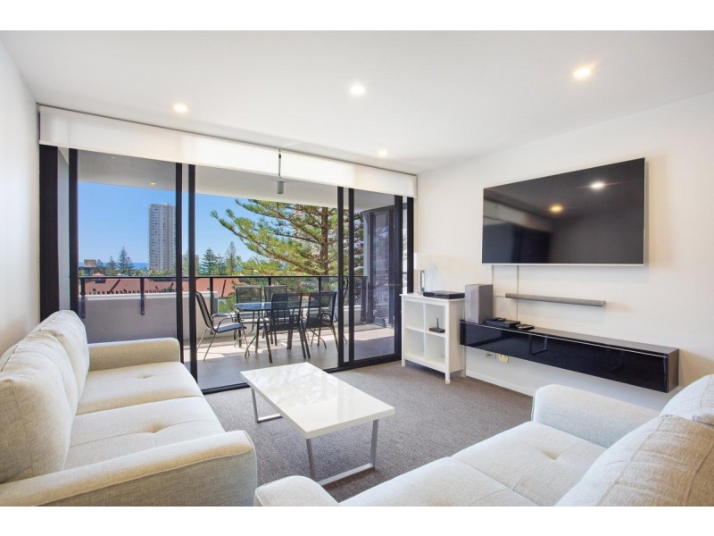 32/2729-2733 Gold Coast Highway, Broadbeach QLD 4218