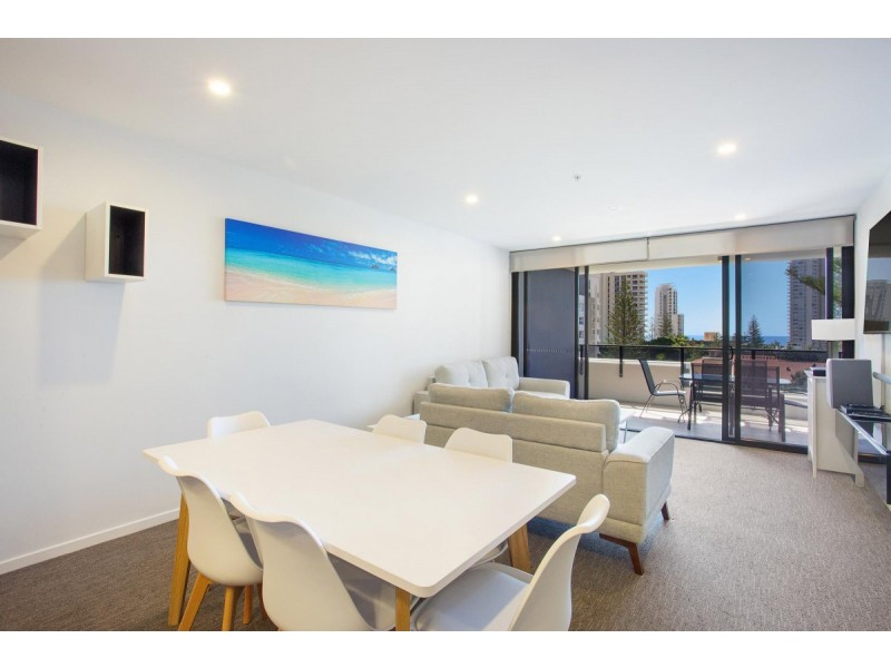 32/2729-2733 Gold Coast Highway, Broadbeach QLD 4218