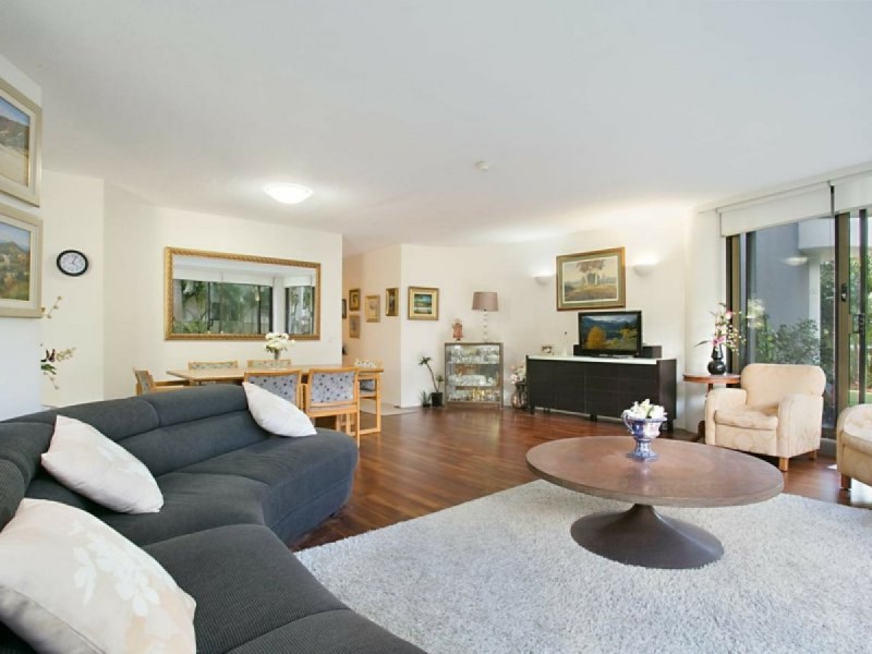 1G/18 Aubrey Street, Surfers Paradise QLD 4217