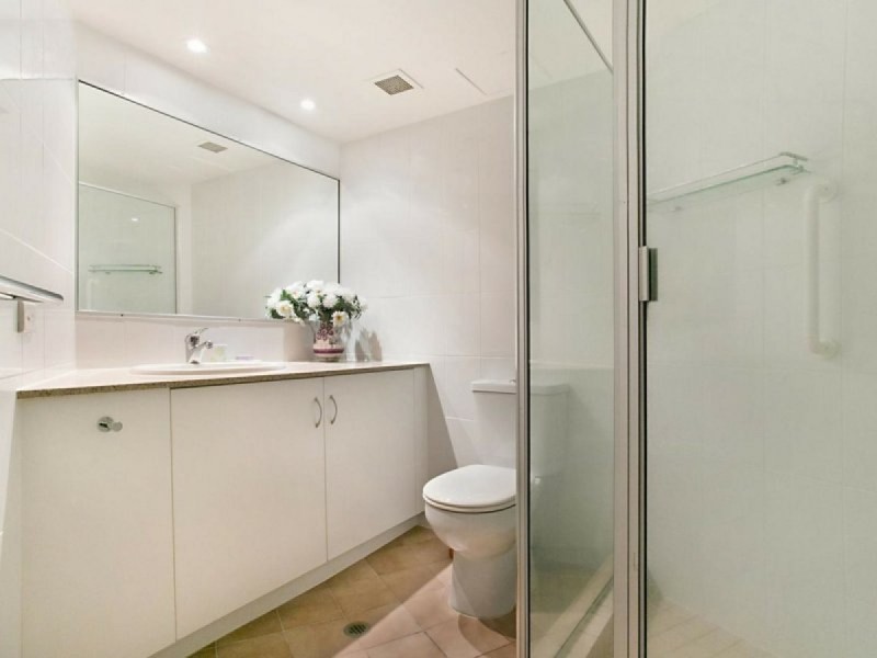1G/18 Aubrey Street, Surfers Paradise QLD 4217