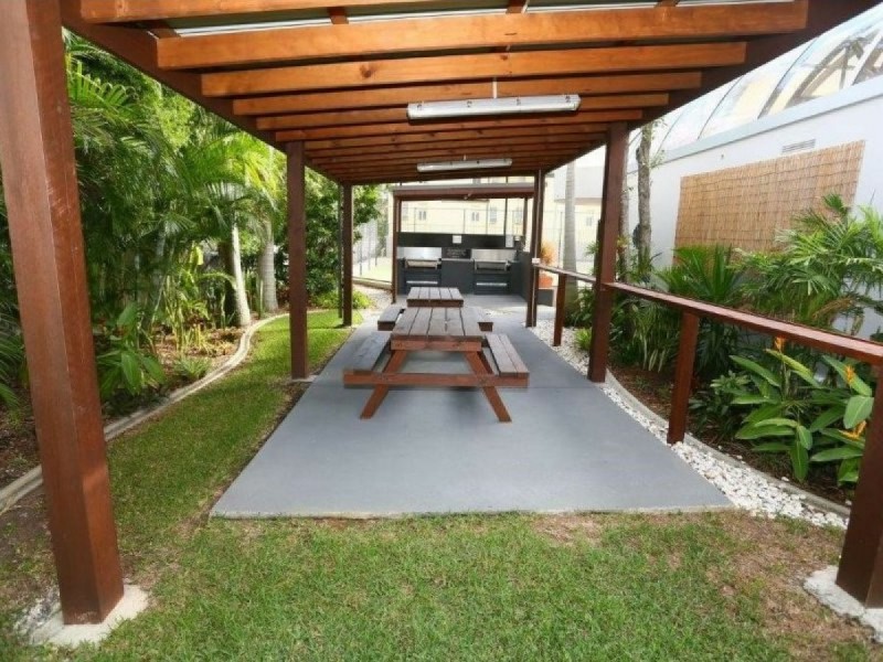 1G/18 Aubrey Street, Surfers Paradise QLD 4217