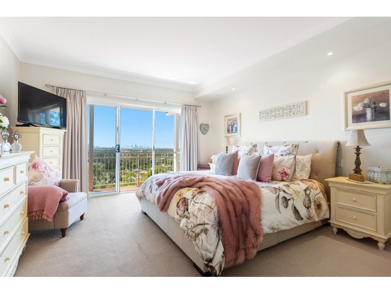 50 Woolmere Street, Carrara QLD 4211