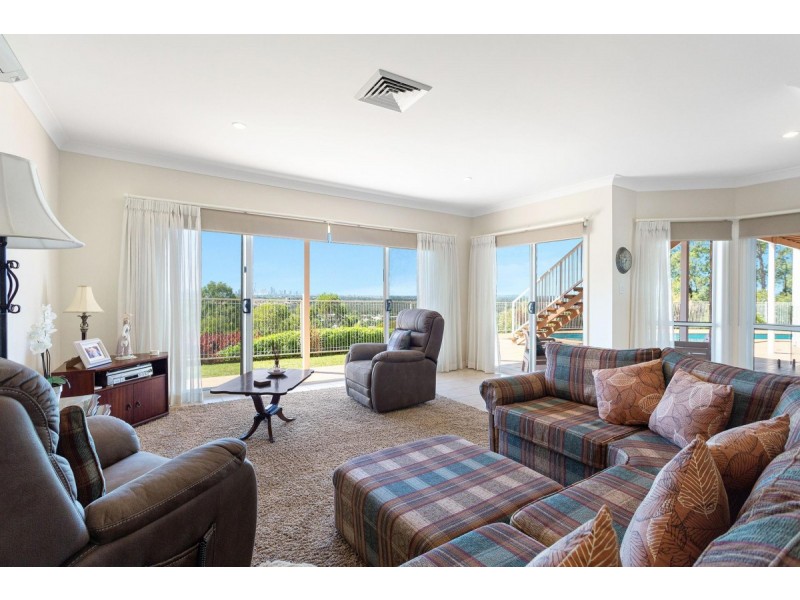 50 Woolmere Street, Carrara QLD 4211