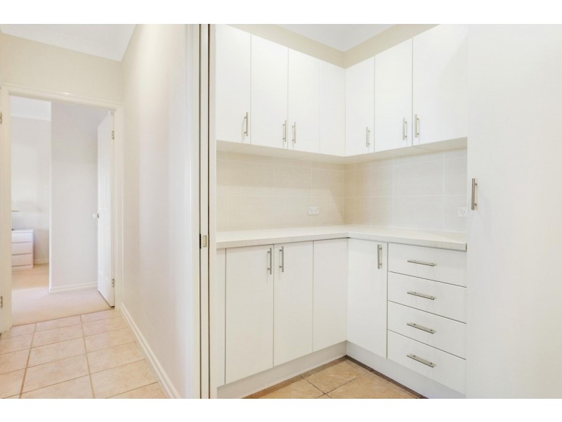 50 Woolmere Street, Carrara QLD 4211