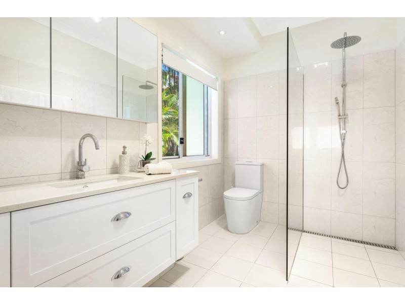 50 Woolmere Street, Carrara QLD 4211