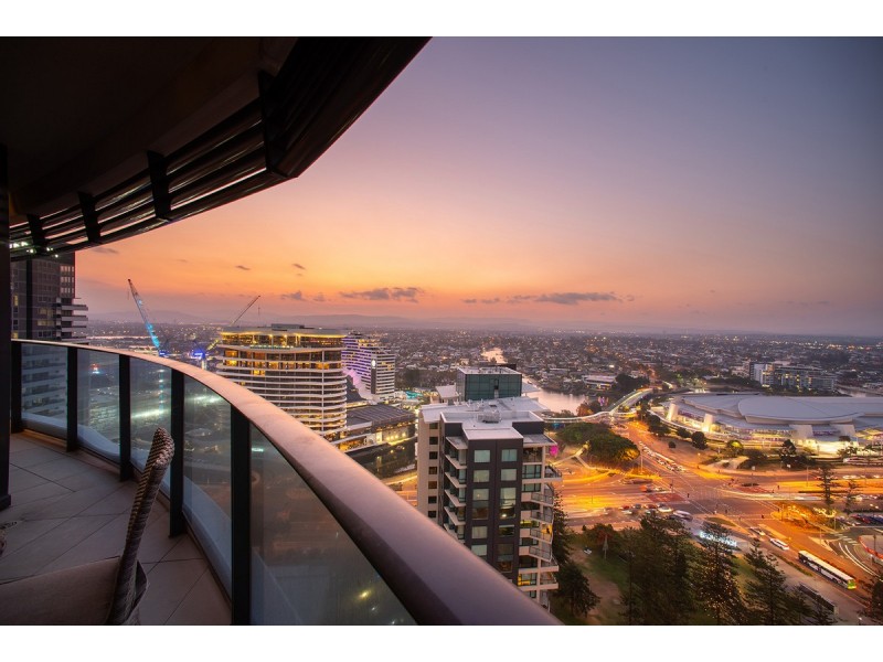 22502/21 Elizabeth Avenue, Broadbeach QLD 4218