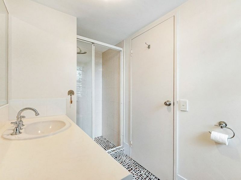 9/32 Second Avenue, Broadbeach QLD 4218