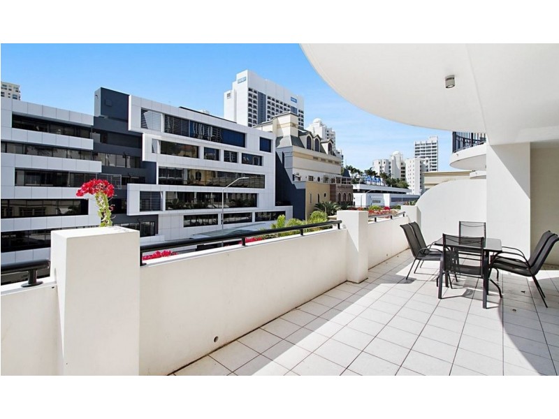 2025/23 Ferny Avenue, Surfers Paradise QLD 4217