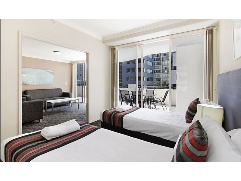 2025/23 Ferny Avenue, Surfers Paradise QLD 4217