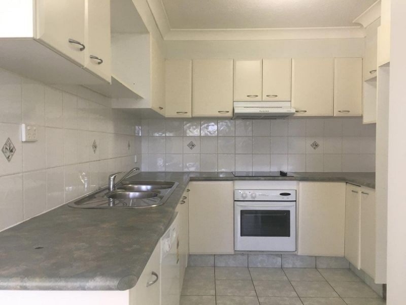 6/83 Queen Street, Southport QLD 4215