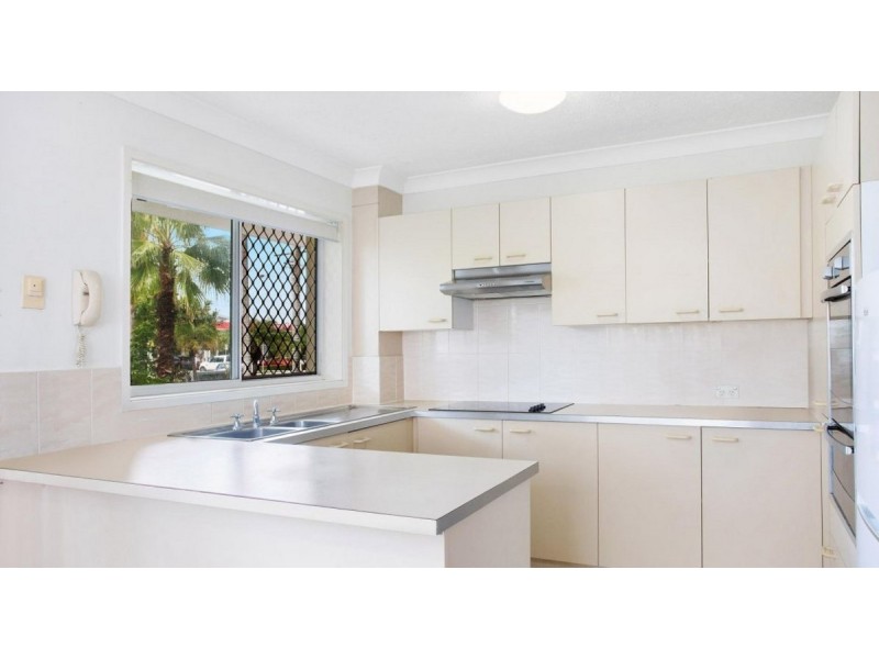 1/41 Australia Avenue, Broadbeach QLD 4218