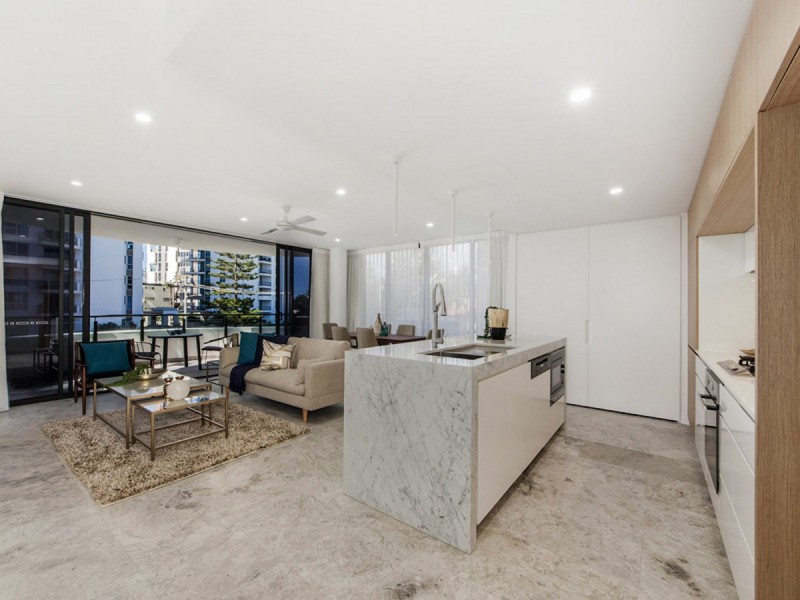 704/95 Old Burleigh Road, Broadbeach QLD 4218