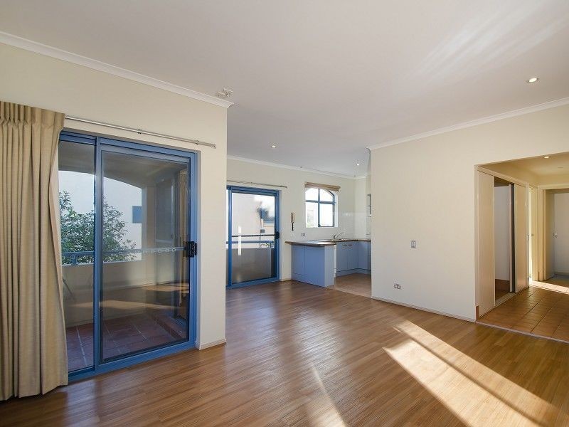 15/4 Monte Carlo Avenue, Surfers Paradise QLD 4217