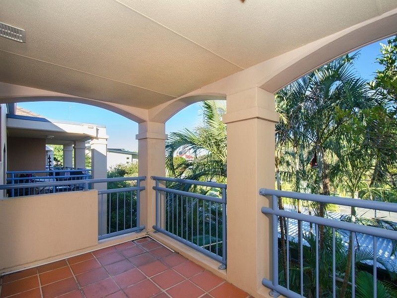 15/4 Monte Carlo Avenue, Surfers Paradise QLD 4217