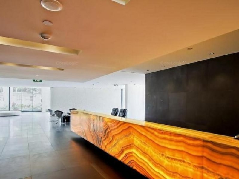 1002/4 Wahroonga Place, Surfers Paradise QLD 4217