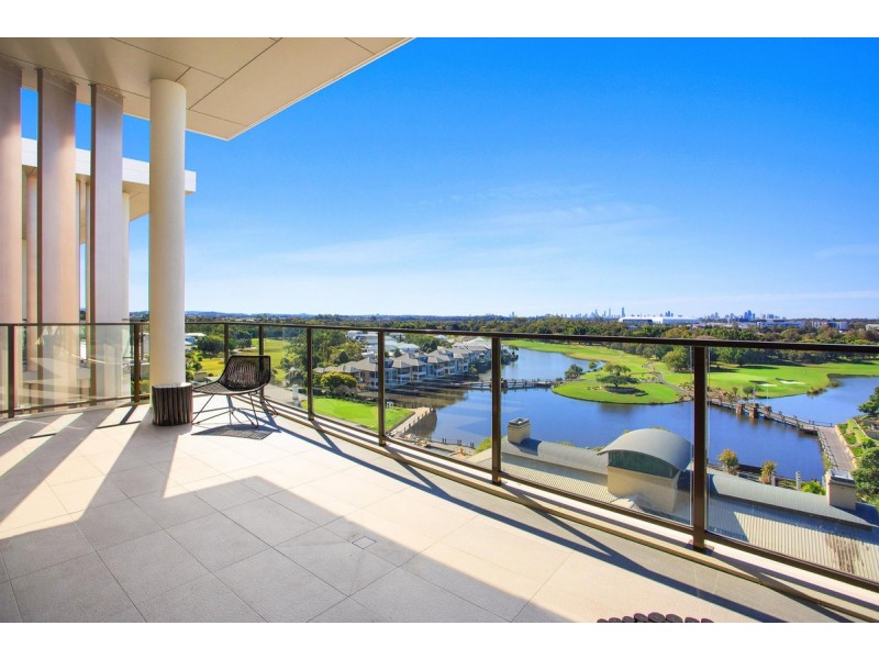 703/601 The Glades Drive, Robina QLD 4226