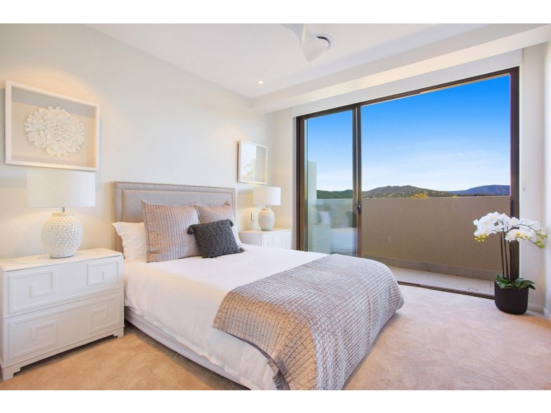 703/601 The Glades Drive, Robina QLD 4226