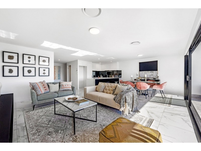19/34 John Francis Drive, Carrara QLD 4211