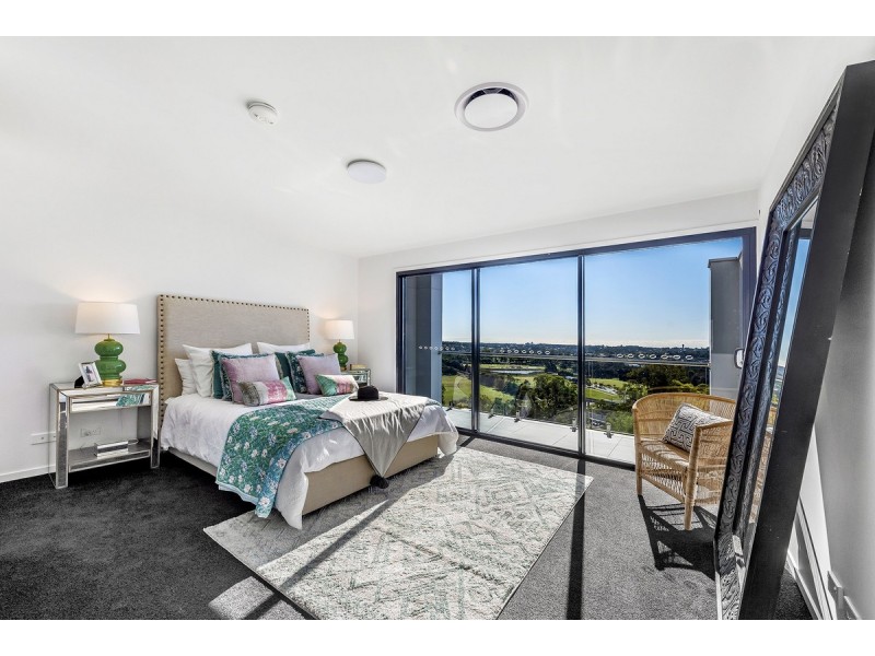 19/34 John Francis Drive, Carrara QLD 4211