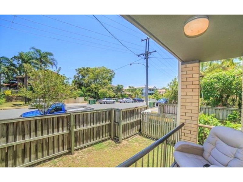 2/152 Surf Parade, Broadbeach QLD 4218