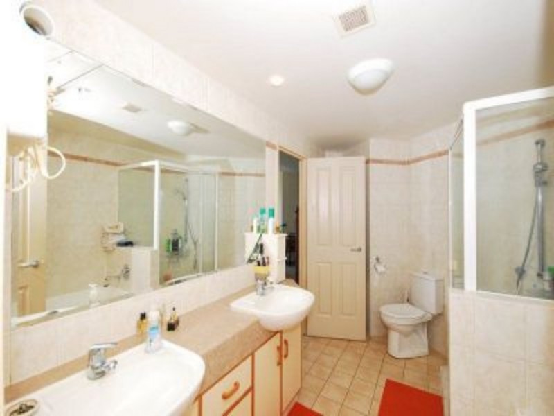 601/3400-3420 Surfers Paradise Boulevard, Surfers Paradise QLD 4217