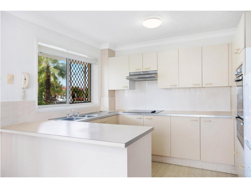 1/41 Australia Avenue, Broadbeach QLD 4218