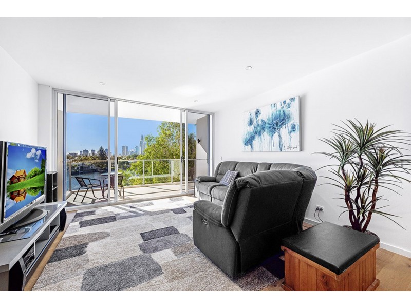 403/19 Cannes Avenue, Surfers Paradise QLD 4217