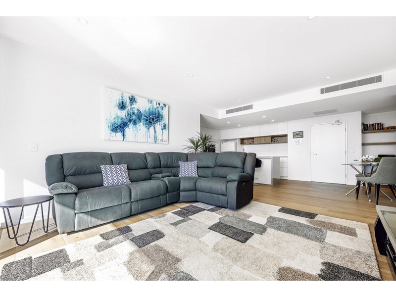 403/19 Cannes Avenue, Surfers Paradise QLD 4217