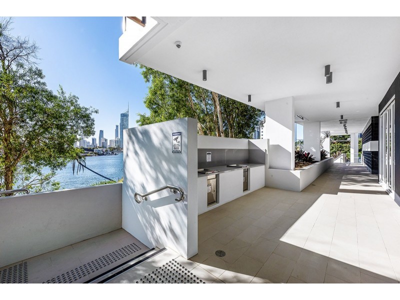 403/19 Cannes Avenue, Surfers Paradise QLD 4217