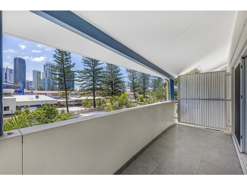 12/10-16 Alexandra Avenue, Mermaid Beach QLD 4218