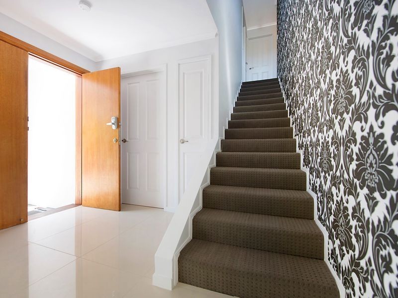 7 Pacific Boulevard, Broadbeach Waters QLD 4218