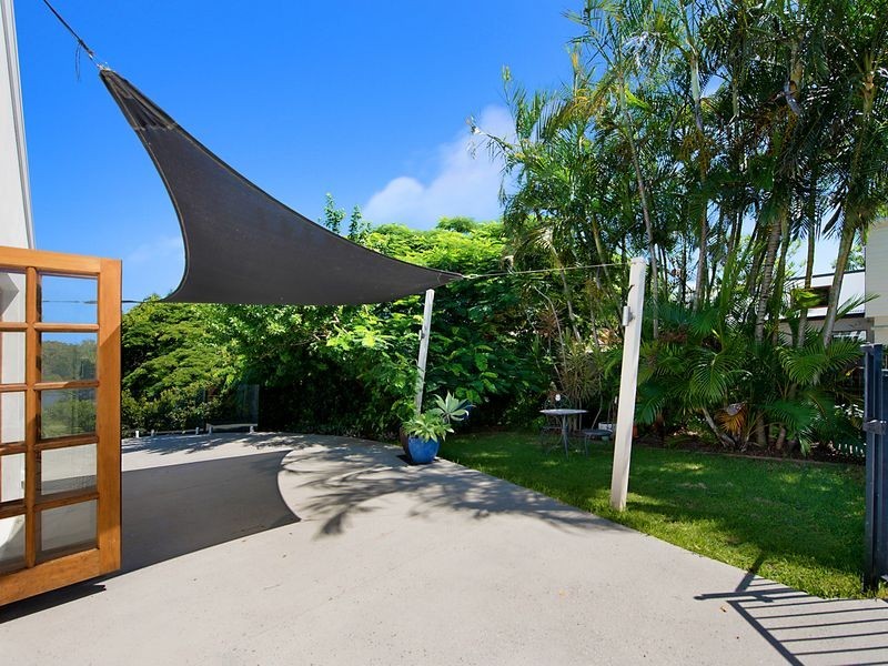 7 Pacific Boulevard, Broadbeach Waters QLD 4218