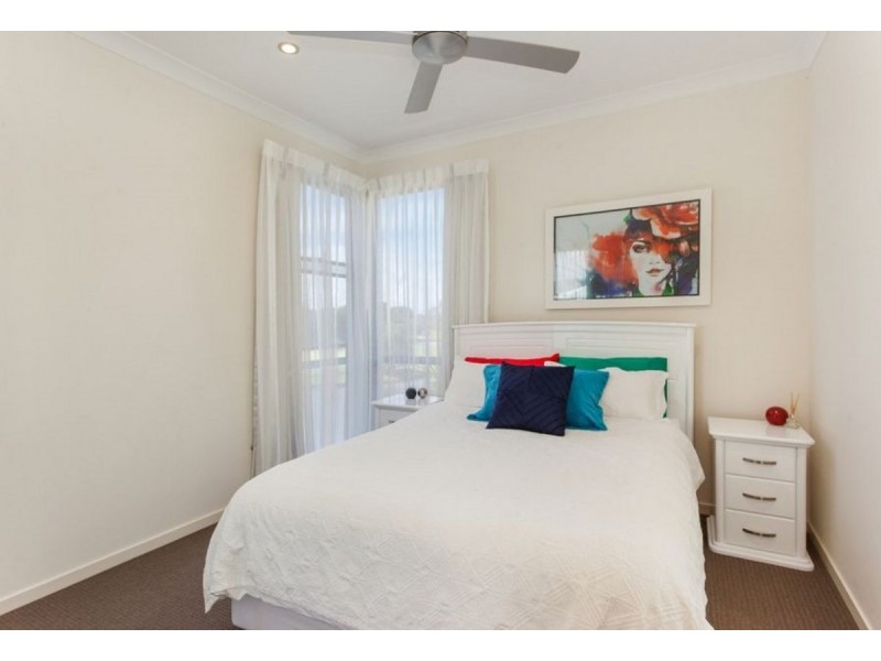 1/22 Andromeda Parade, Robina QLD 4226