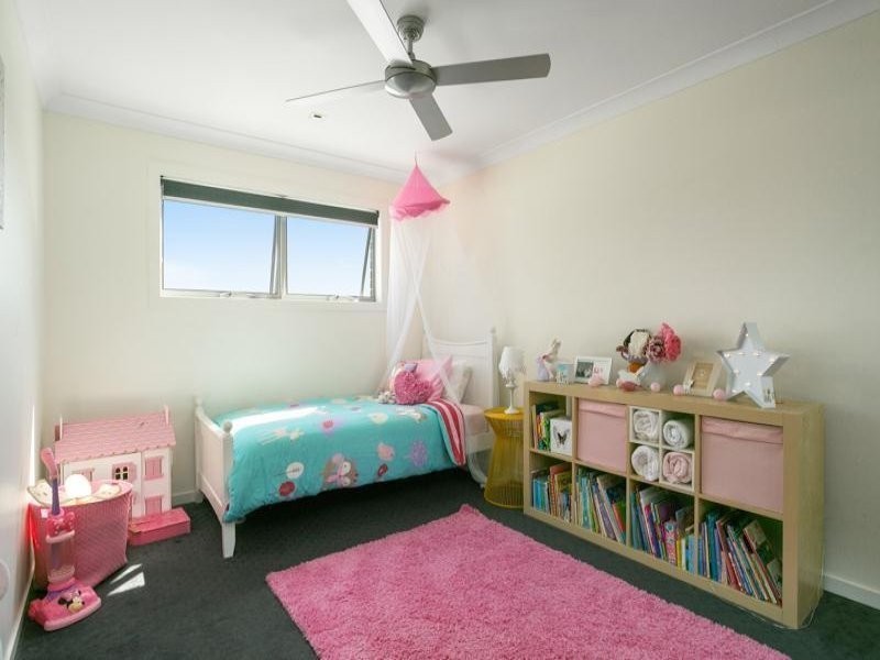 20 Brindisi Avenue, Isle Of Capri QLD 4217