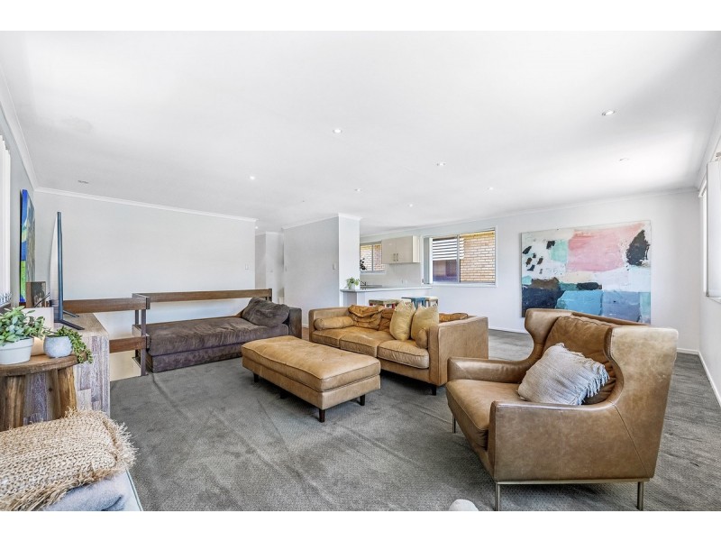 17 Glenelg Avenue, Mermaid Beach QLD 4218