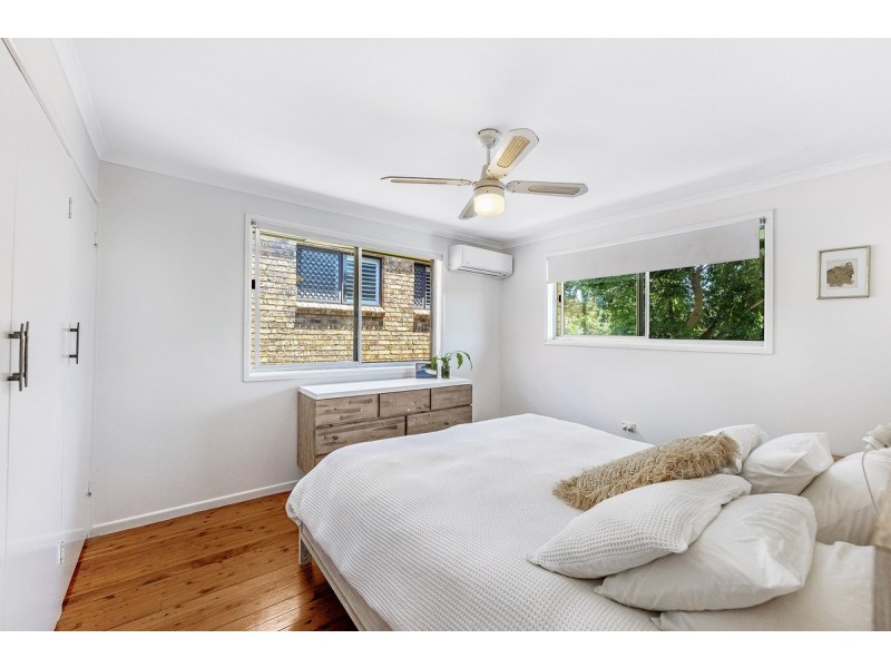 17 Glenelg Avenue, Mermaid Beach QLD 4218