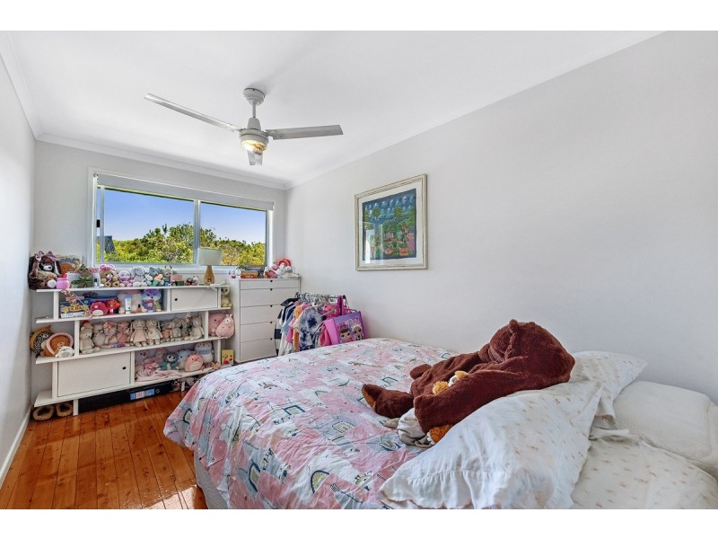 17 Glenelg Avenue, Mermaid Beach QLD 4218