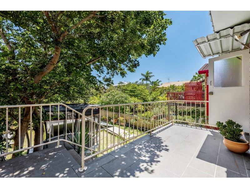 17 Glenelg Avenue, Mermaid Beach QLD 4218