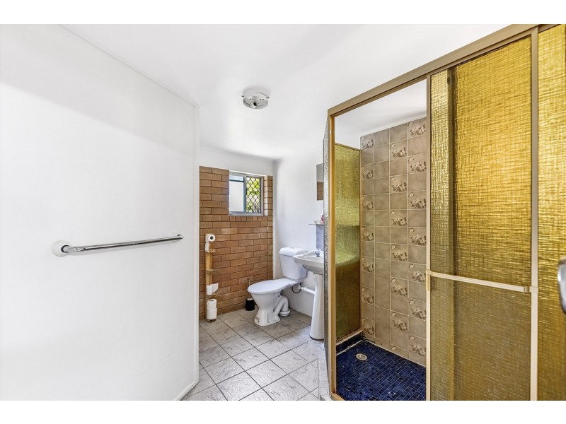 17 Glenelg Avenue, Mermaid Beach QLD 4218