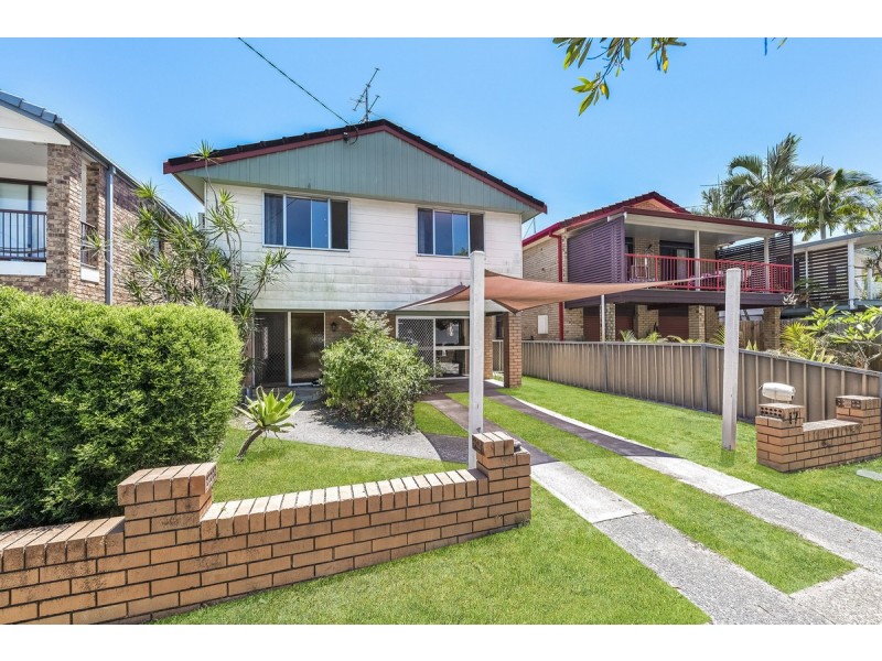 17 Glenelg Avenue, Mermaid Beach QLD 4218