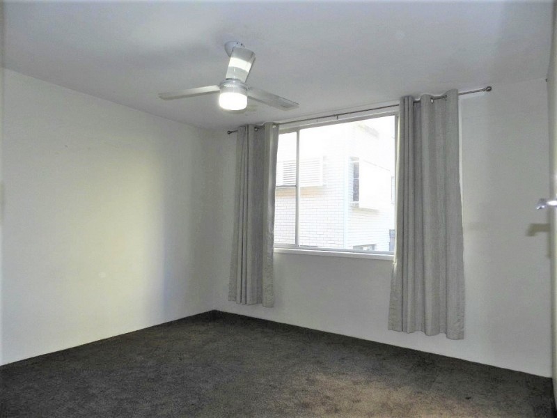 3/14 Chelsea Avenue, Broadbeach QLD 4218