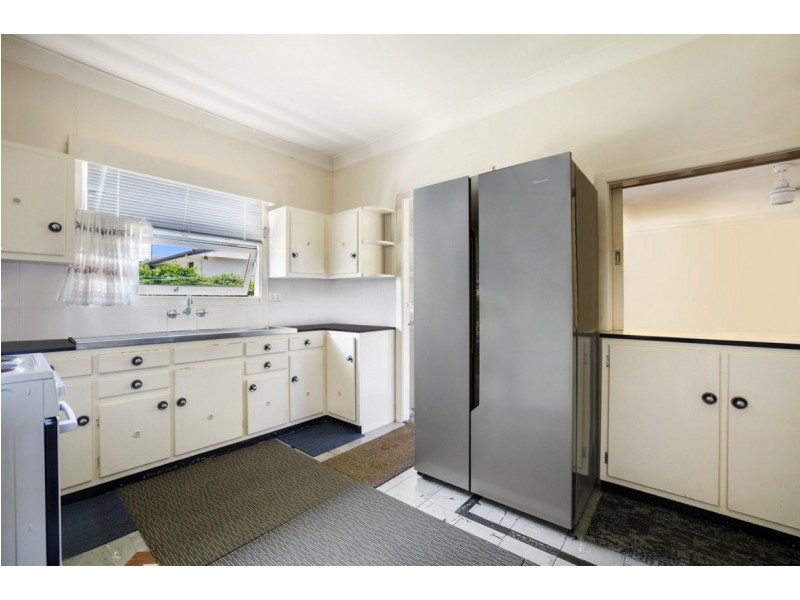 47 Beale Street, Southport QLD 4215