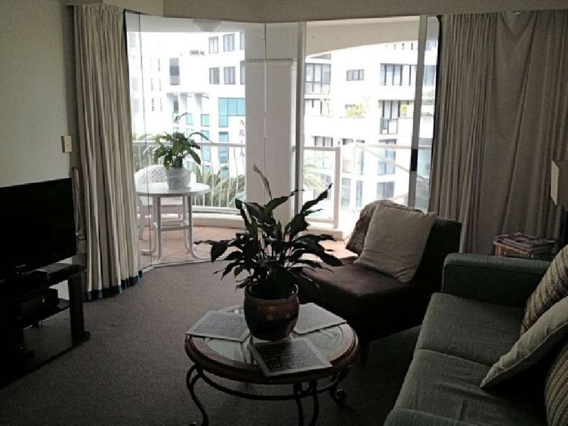 2412/90 Surf Parade, Broadbeach QLD 4218