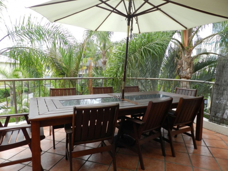 11/22 Wharf Road, Surfers Paradise QLD 4217