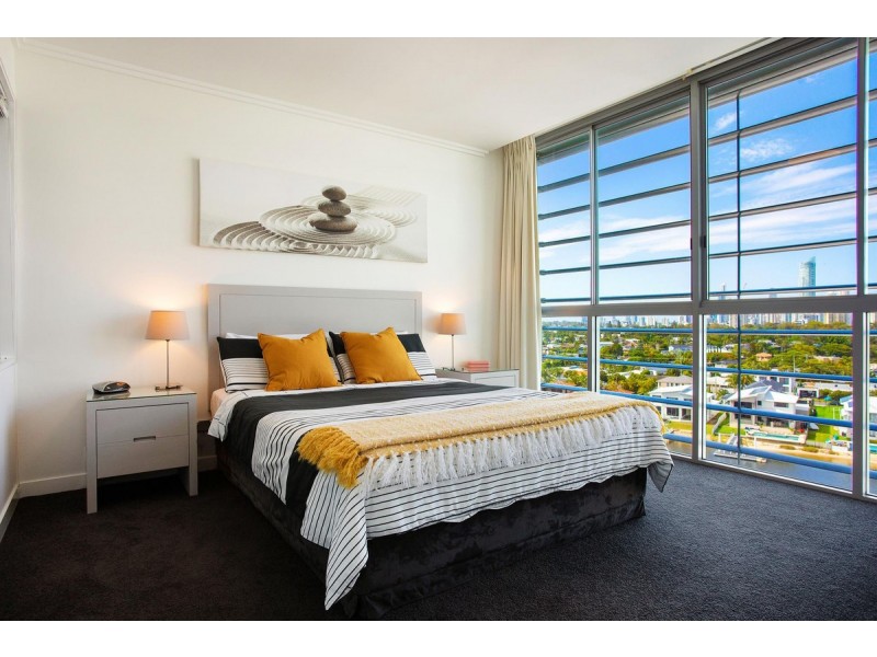 2805/33 T E Peters Drive, Broadbeach Waters QLD 4218